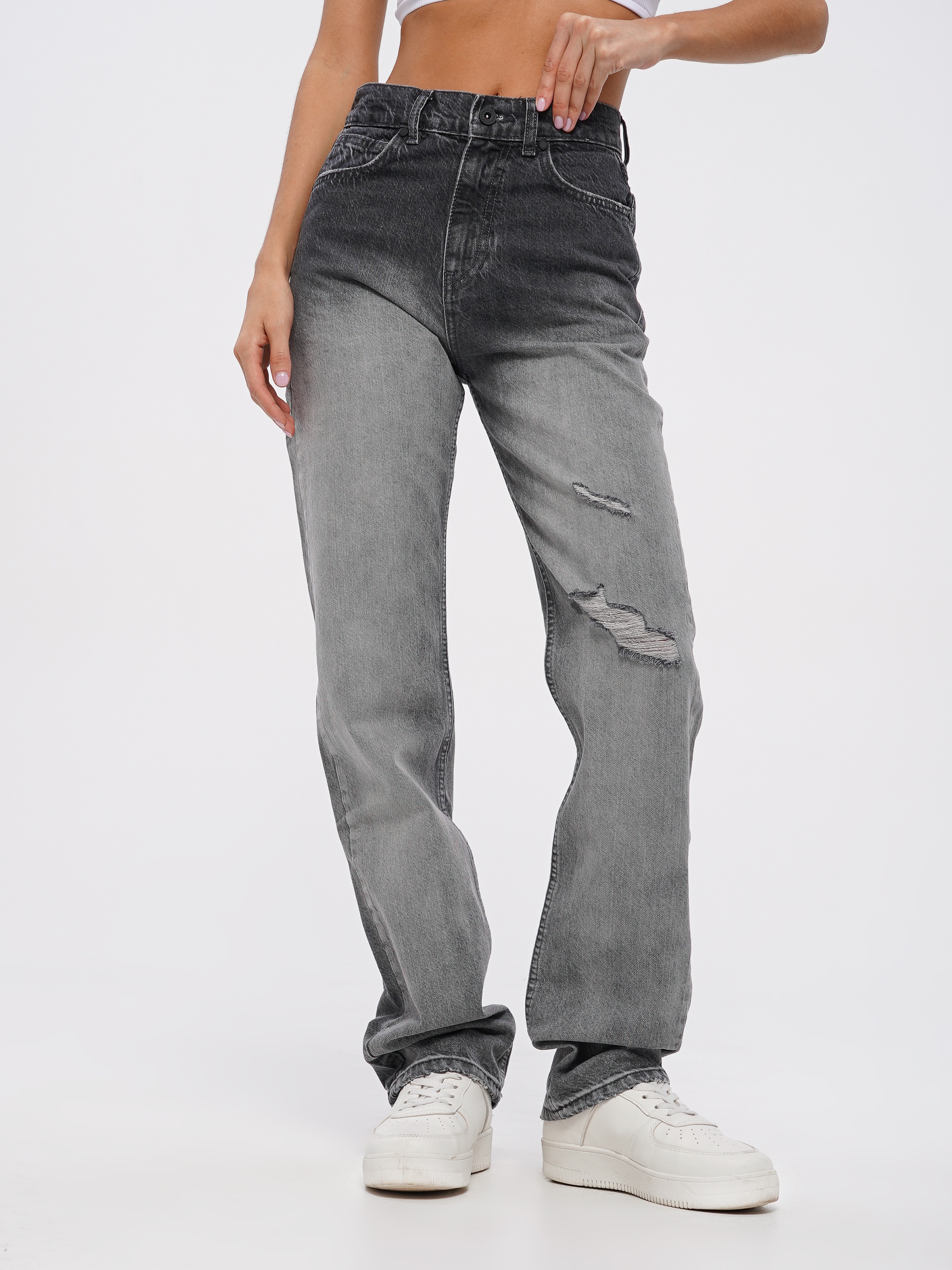 Прямые с эффектом омбре и потертостями