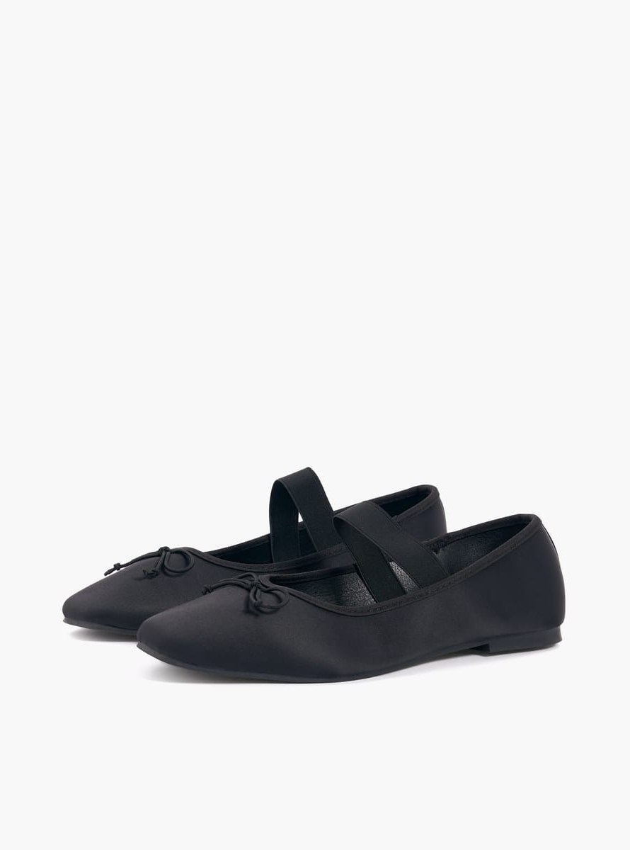 Летние балетки с ремешком
