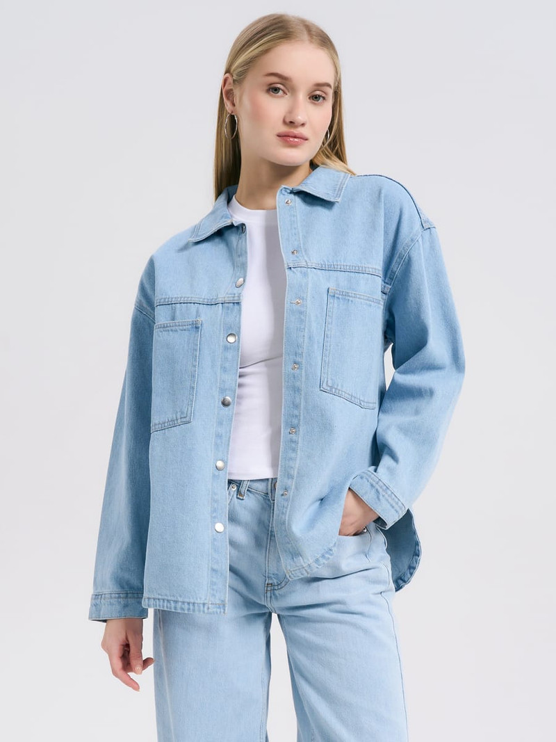 Джинсовая рубашка oversize - Женщинам