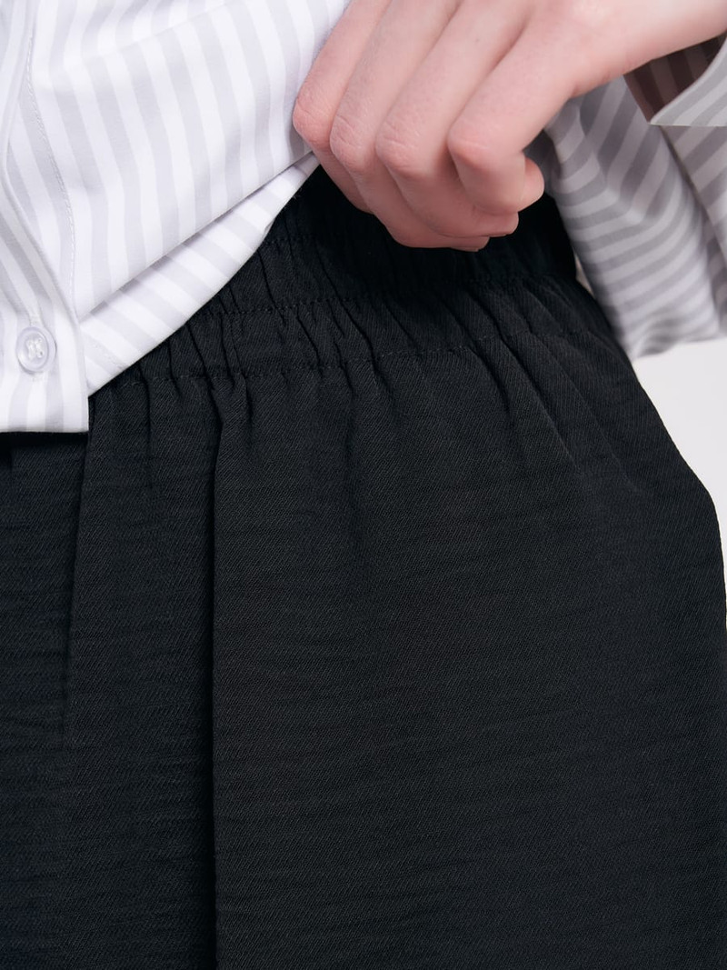 Брюки палаццо с завышенной талией - Женщинам - фото 5