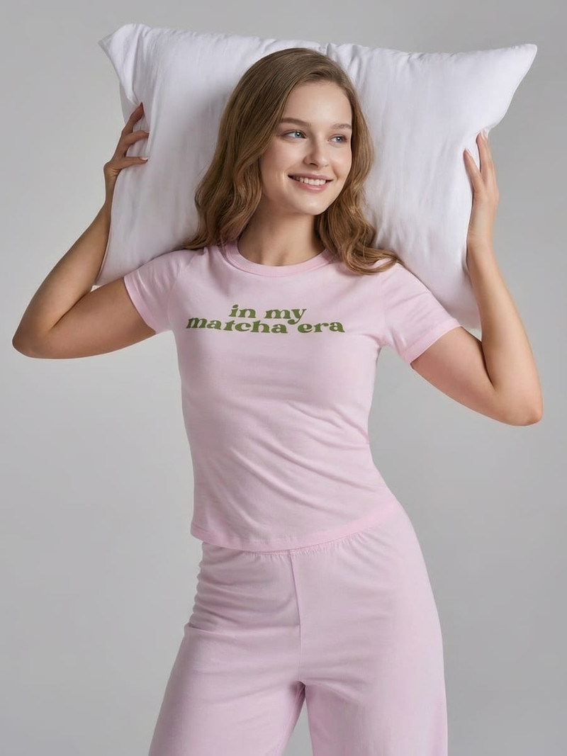 Пижама из хлопка с надписью и брюками - Женщинам - фото 4