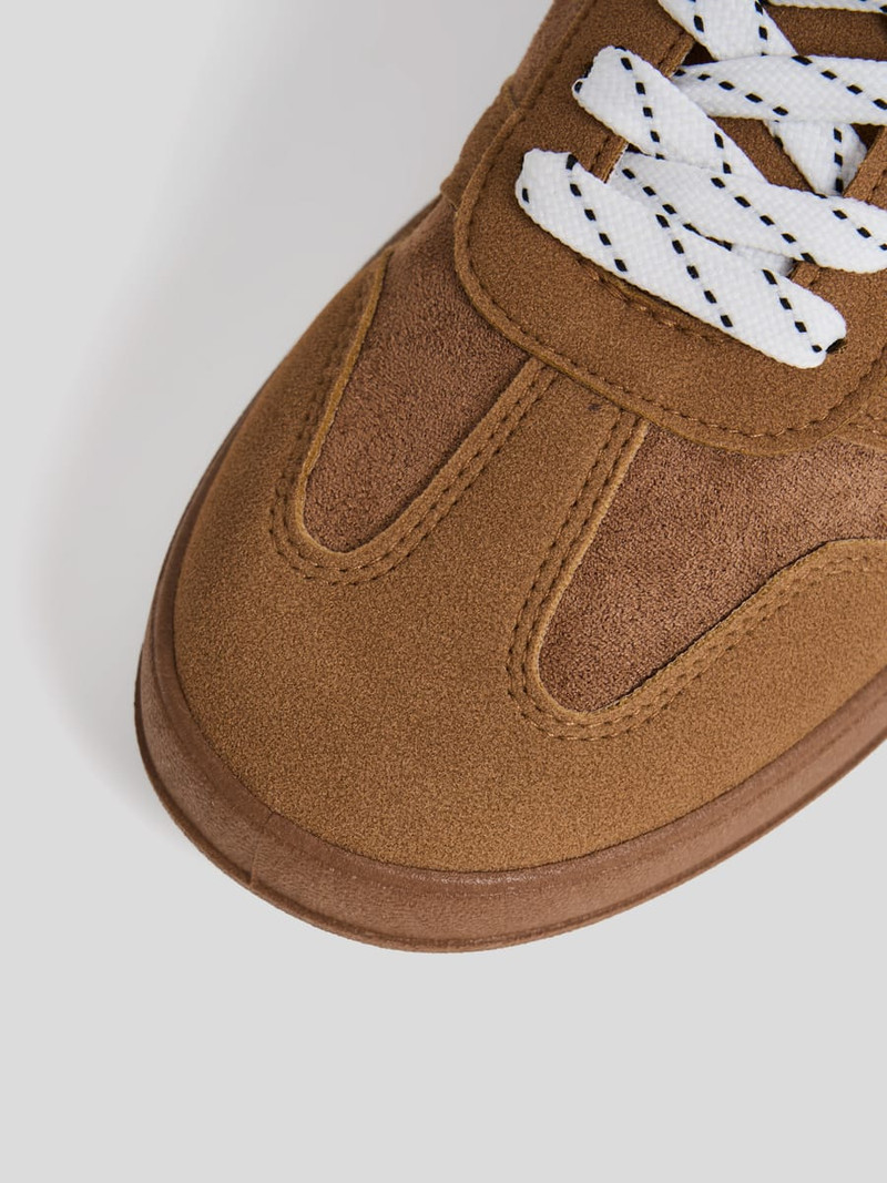 Кроссовки спортивные экозамша — фото 9