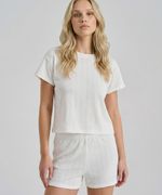 бежевый