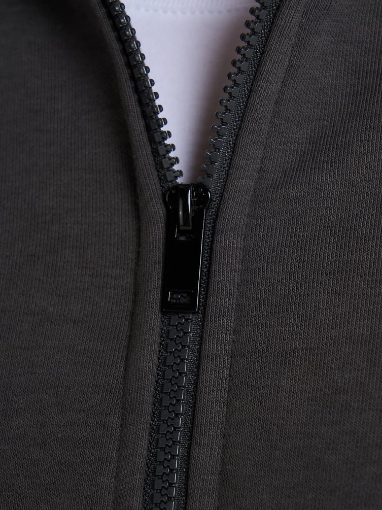 Утепленная толстовка оверсайз с высоким горлом