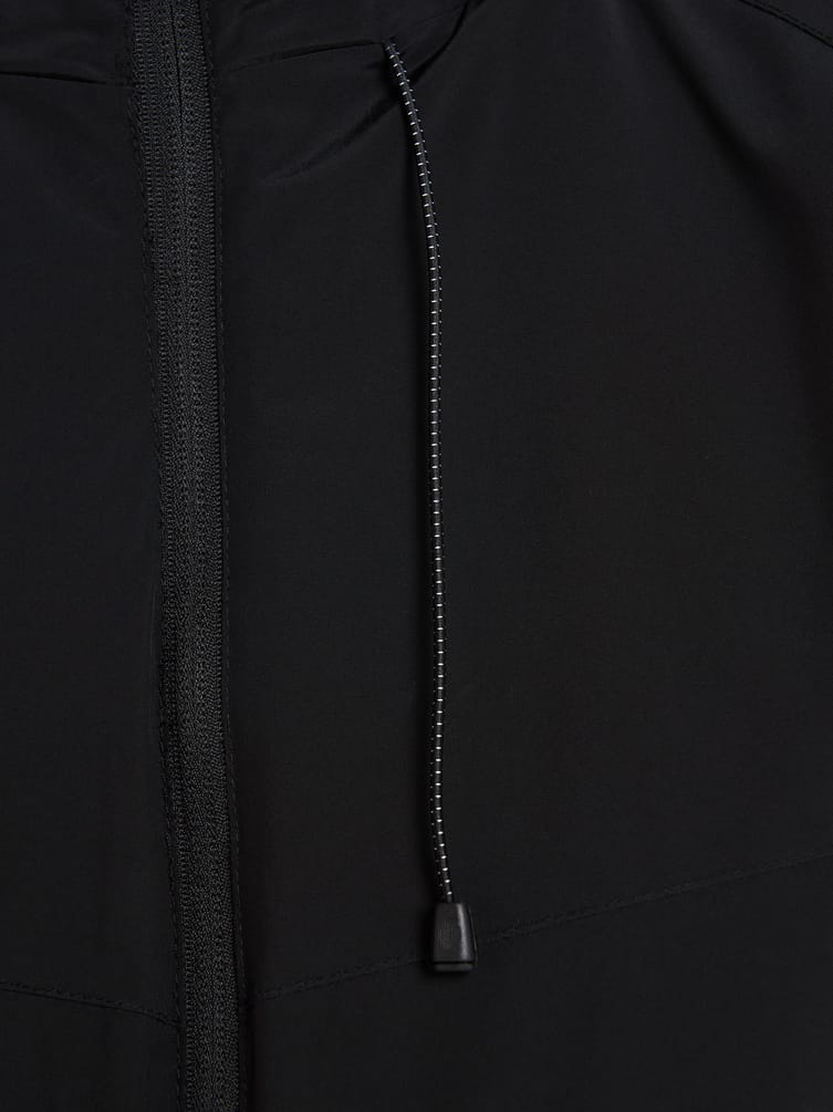 Куртка демисезонная с капюшоном