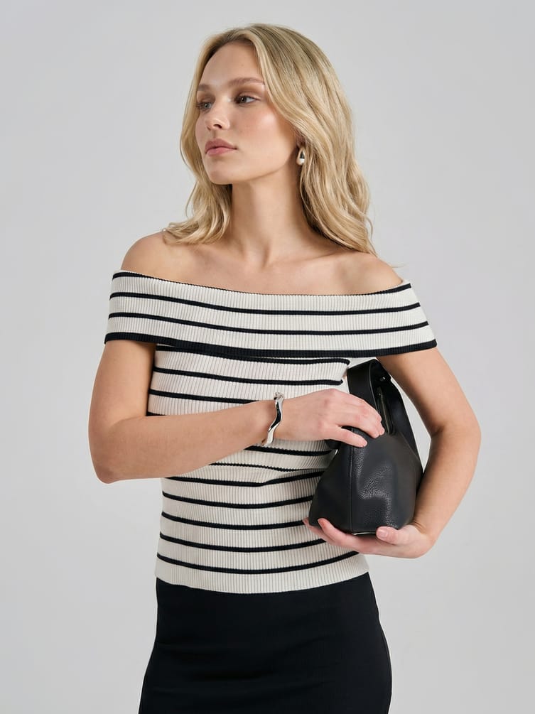 Топ лапша в полоску с открытыми плечами