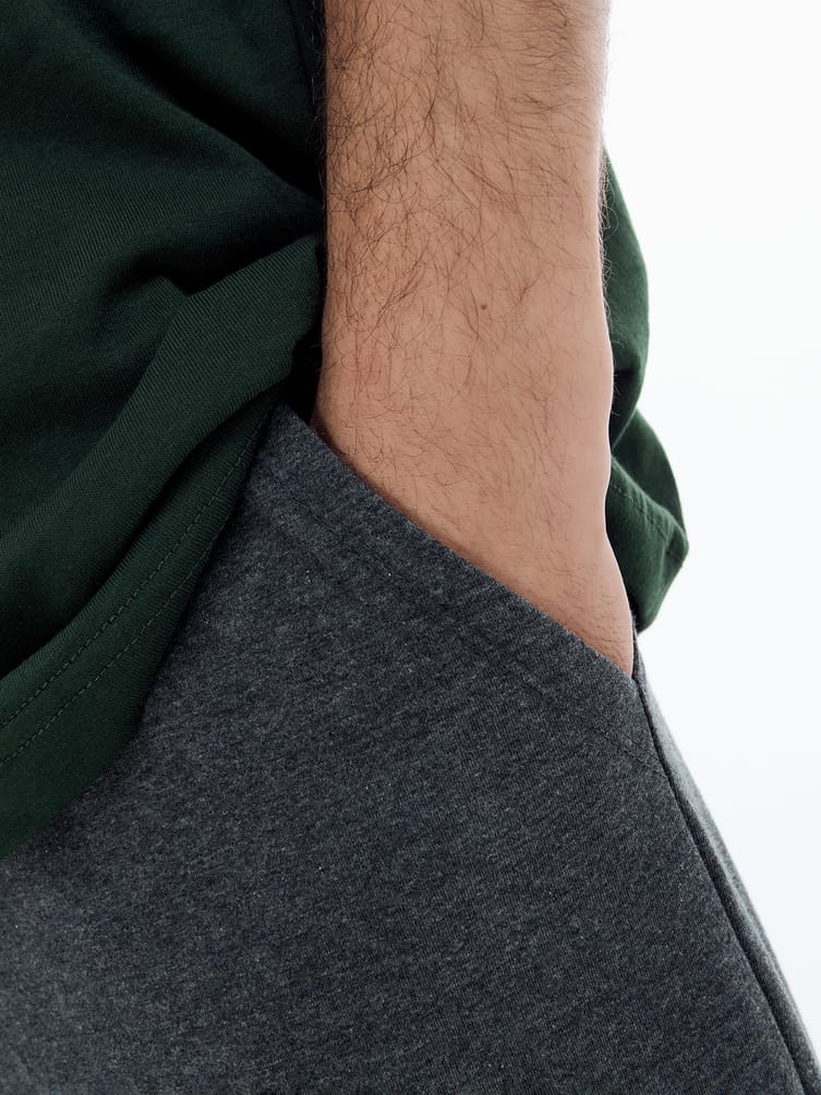 Пижама с футболкой и брюками