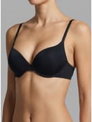 Классический бюстгальтер с плотными чашками