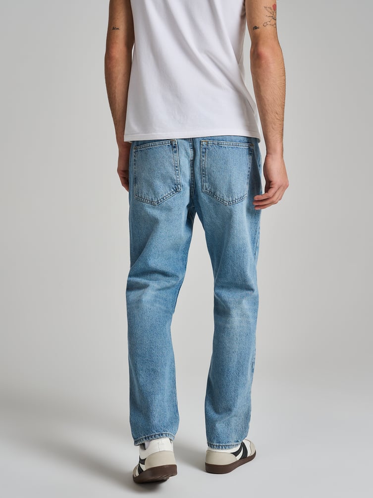 Джинсы прямые классические