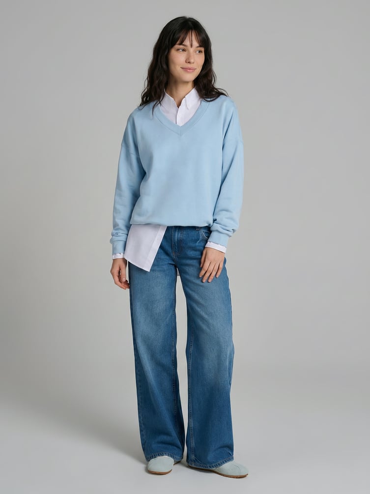 Свитшот с V-образным вырезом