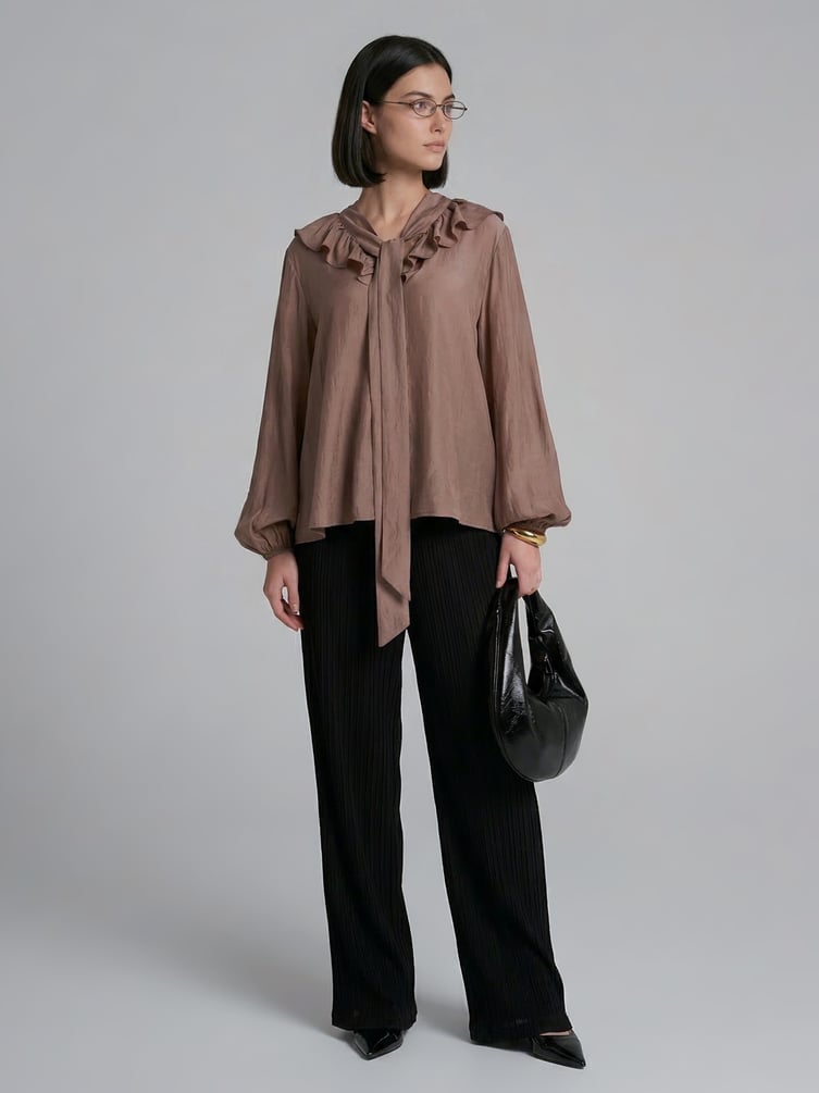 Блузка с шарфом и рюшами