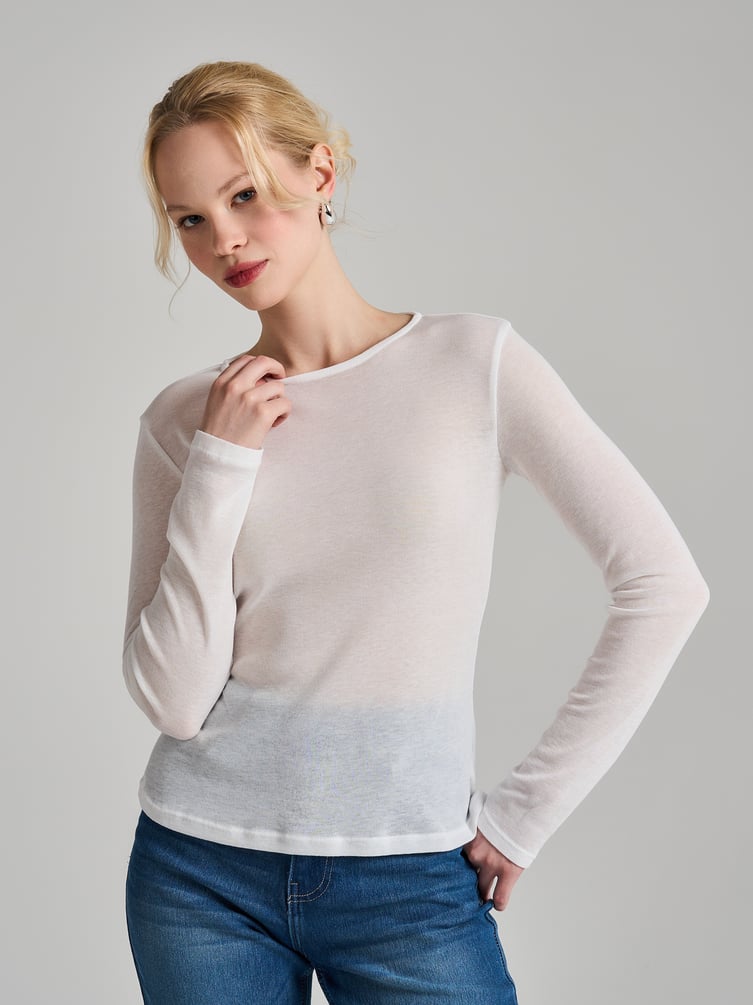 Легкий лонгслив с длинным рукавом