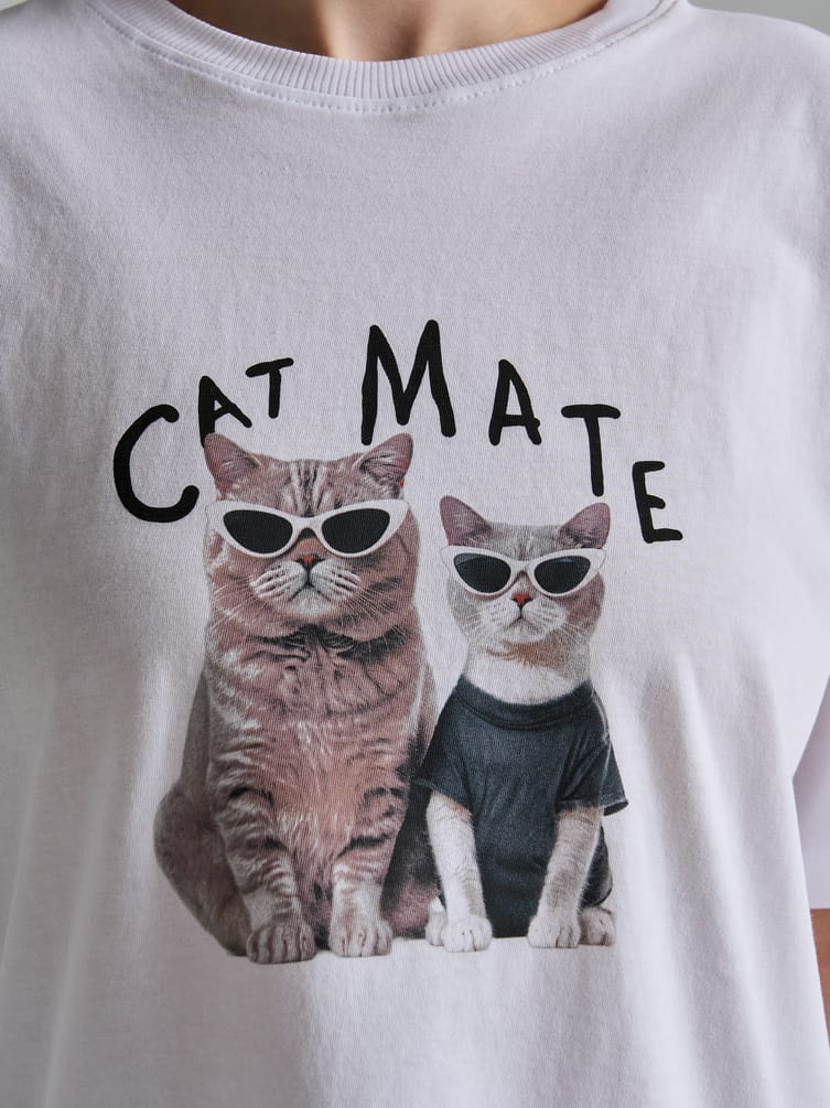 Пижама с принтом и брюками в полоску