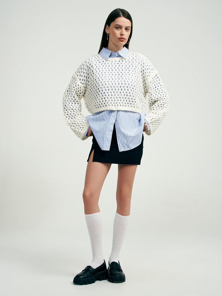 Укороченный вязаный джемпер в сетку