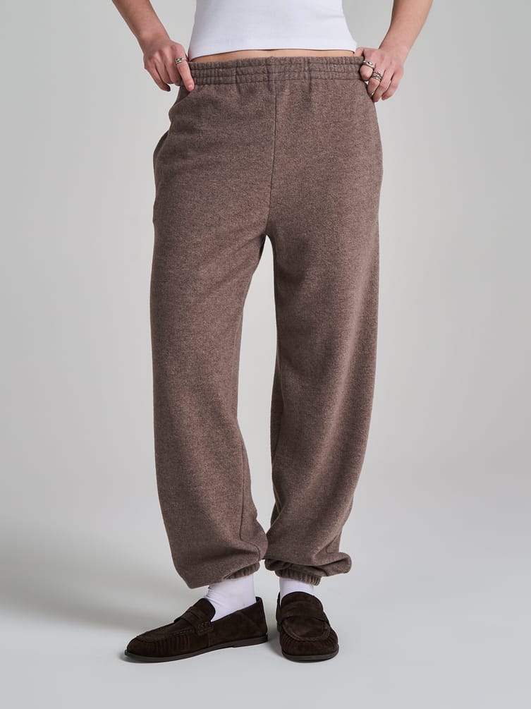 Брюки джоггеры трикотажные