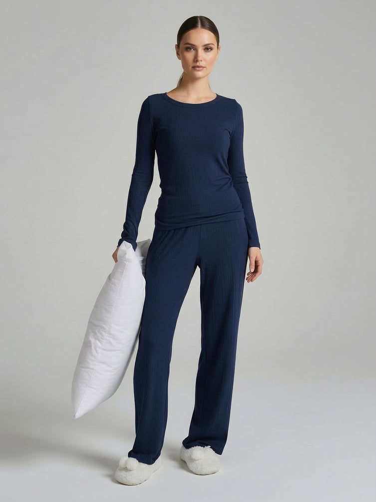 Пижама из вискозы с брюками