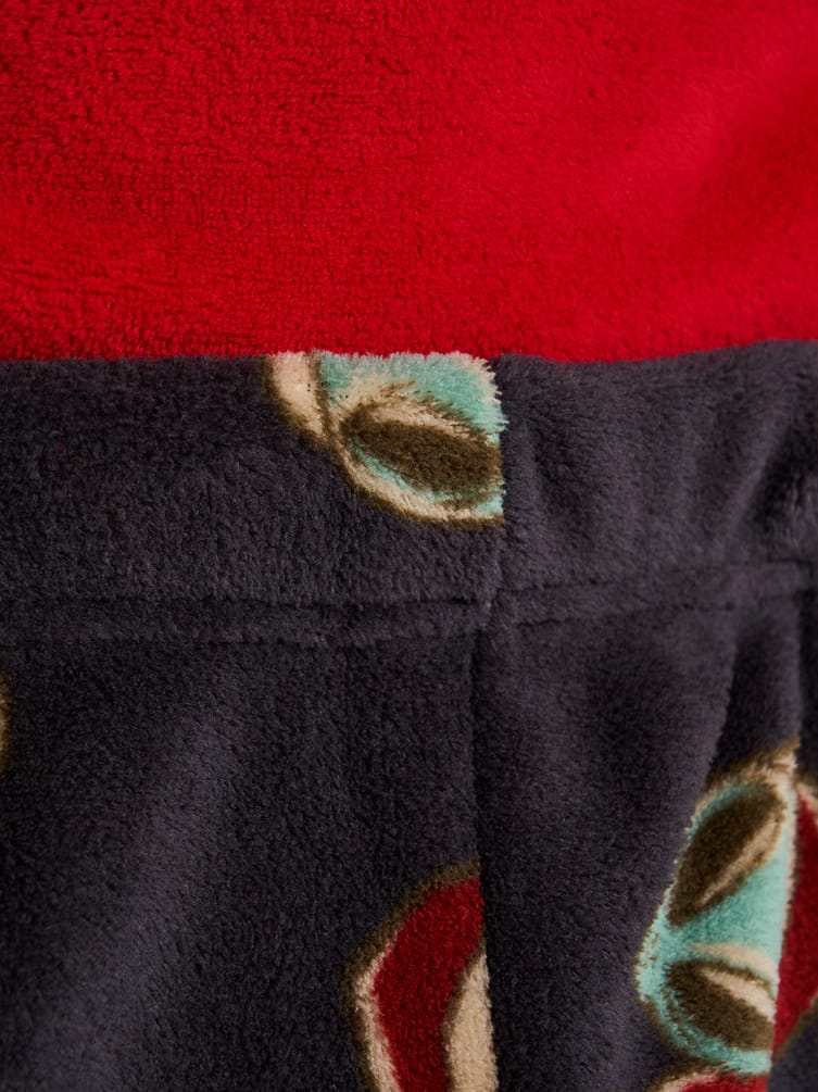 Новогодняя плюшевая пижама с вышивкой