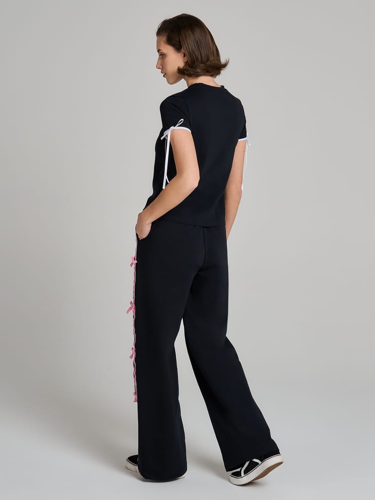 Футболка классическая с бантиками