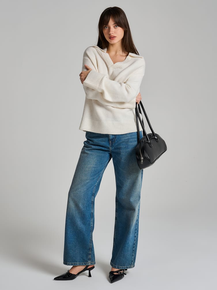 Вязаный пуловер с воротником