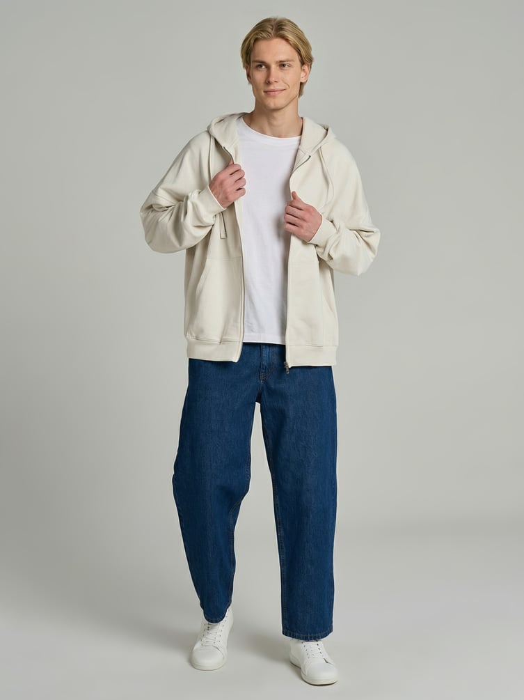 Толстовка оверсайз с капюшоном