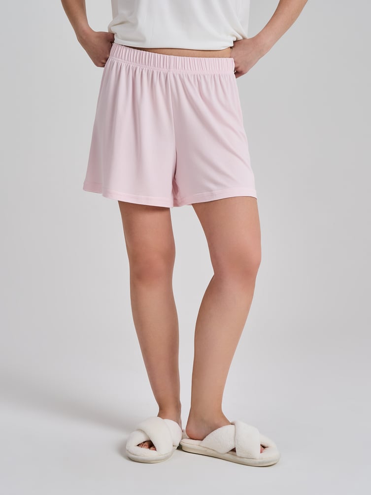 Пижама с футболкой и шортами