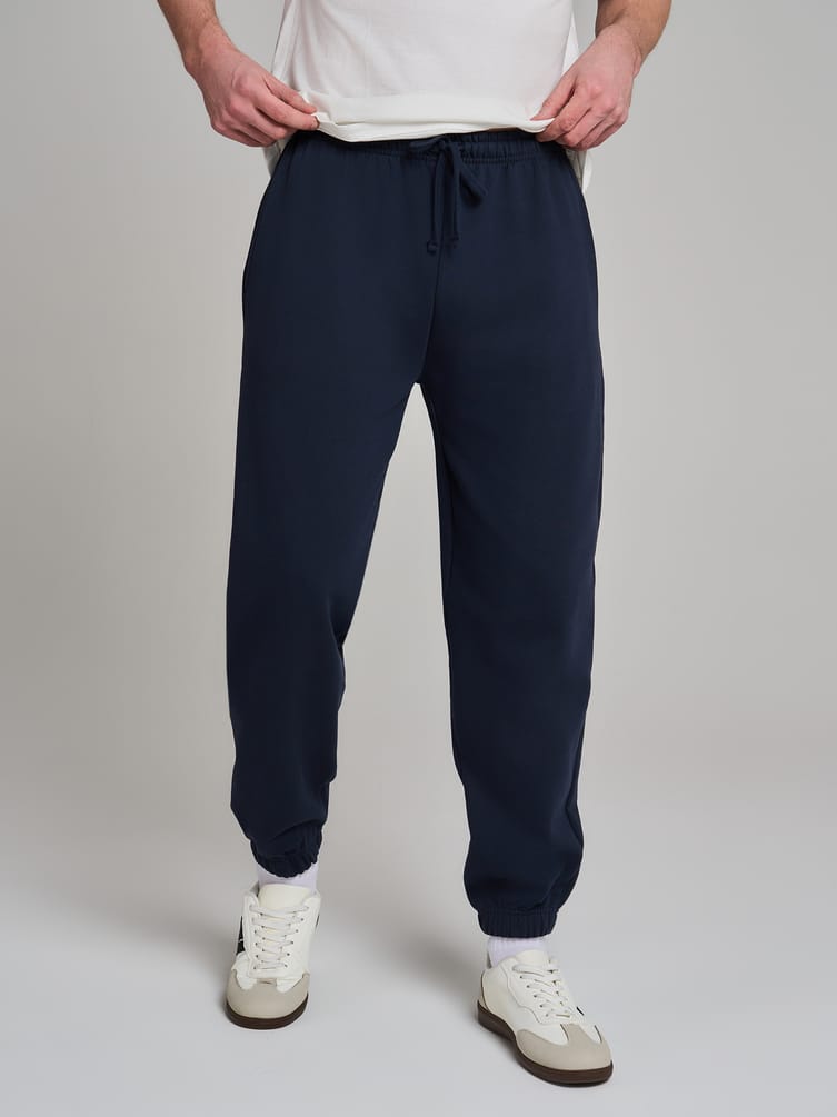 Брюки джоггеры оверсайз утеплённые с начесом