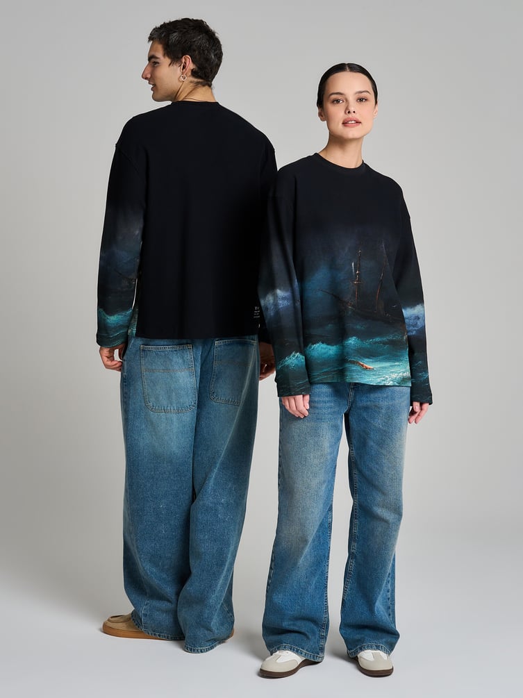 Лонгслив с принтом картин Третьяковской галереи