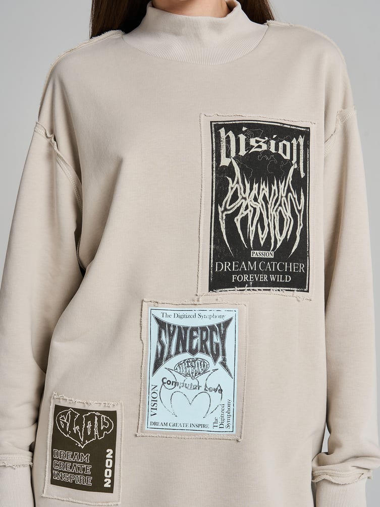 Свитшот в стиле гранж с необработанными краями