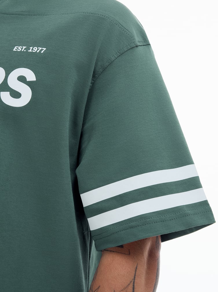 Спортивная футболка с надписью Leader