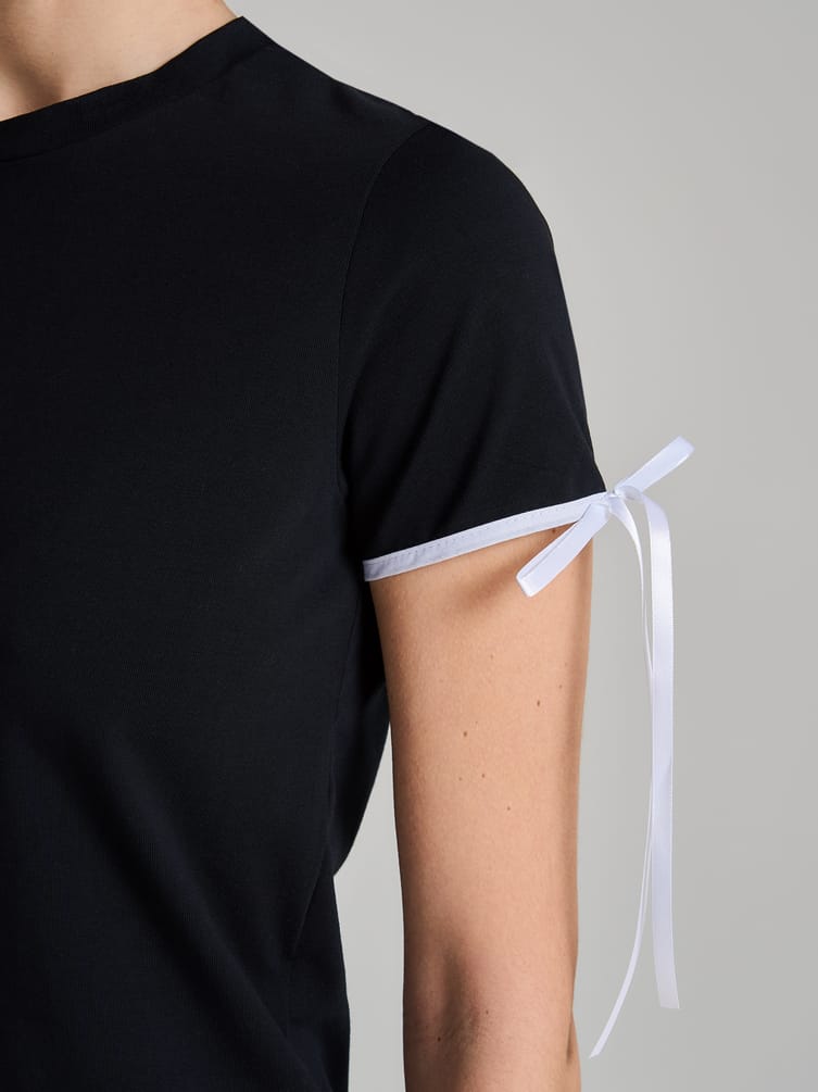 Футболка классическая с бантиками