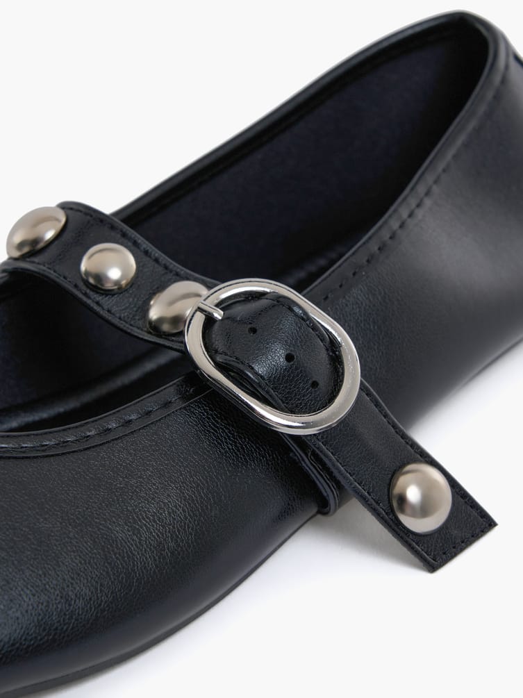 Балетки из экокожи с ремешком