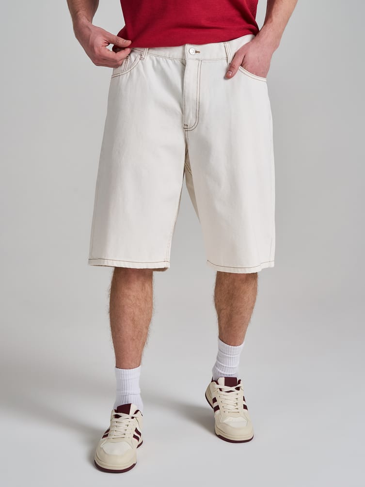 Удлиненные джинсовые шорты бермуды