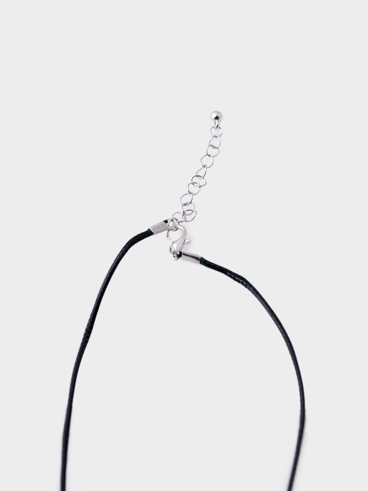 Колье с подвеской сердечко