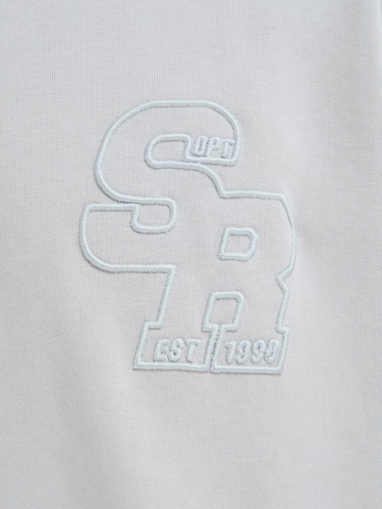 Свитшот оверсайз с вышивкой надписи