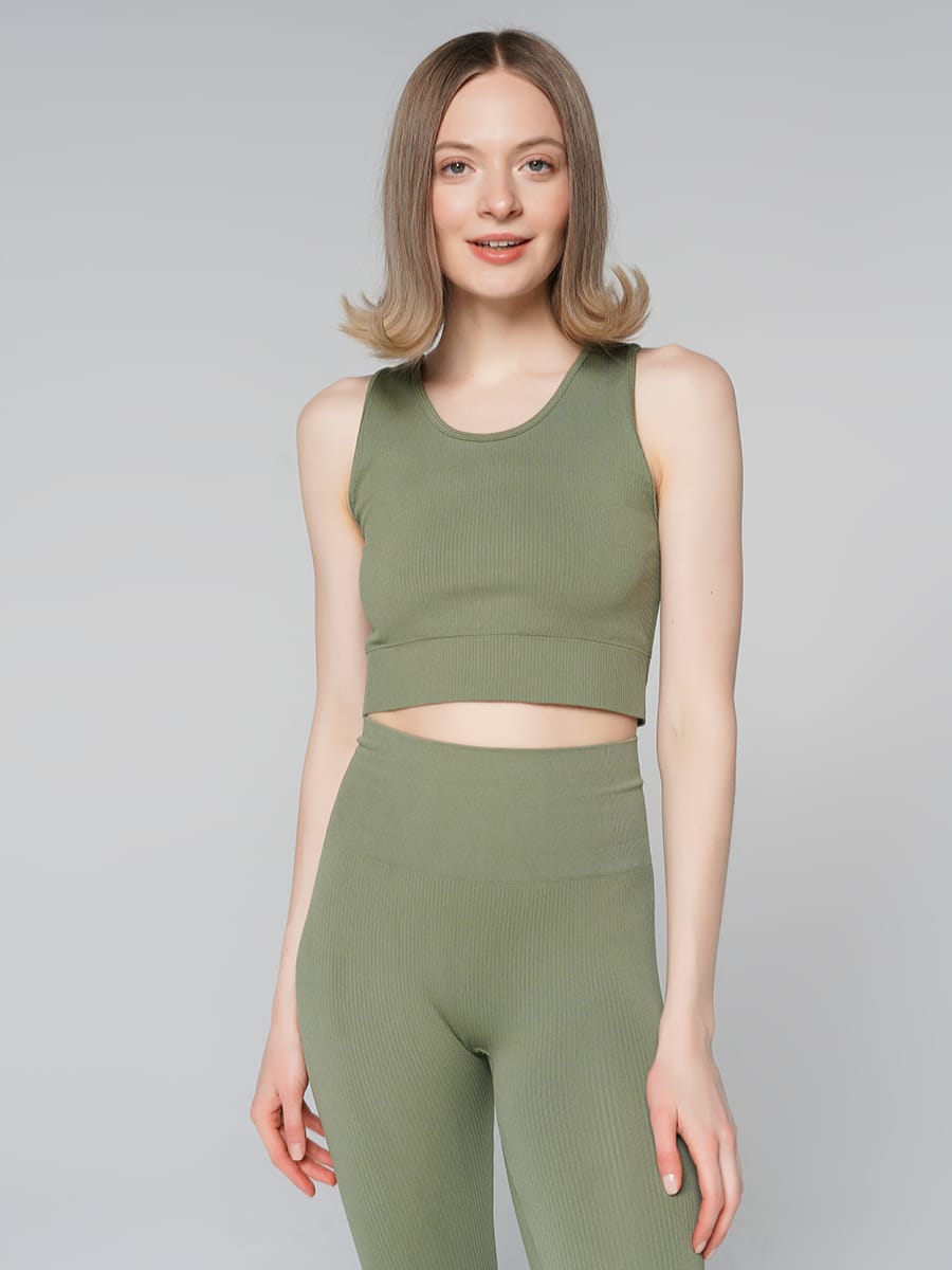 Спортивный топик для фитнеса 480₽