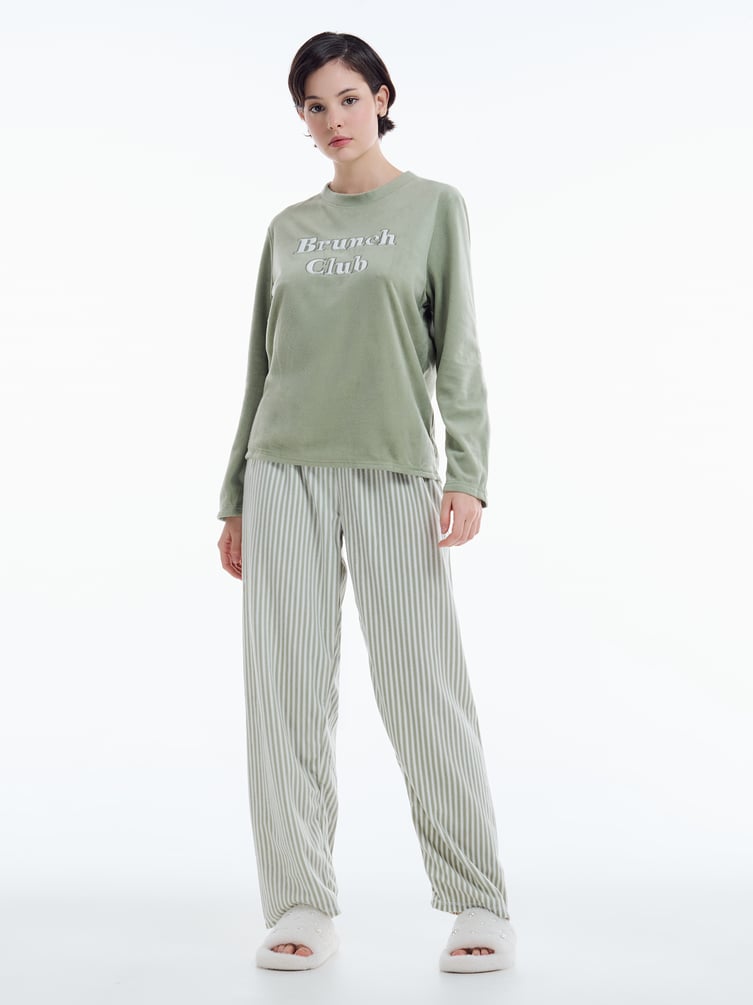 Плюшевая пижама Brunch club с брюками