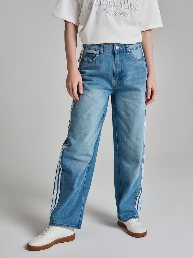 Джинсы широкие Balloon с лампасами