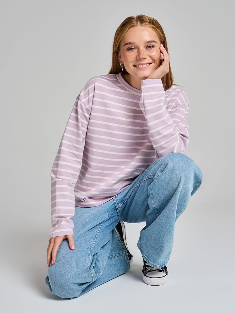Лонгслив в полоску плотный