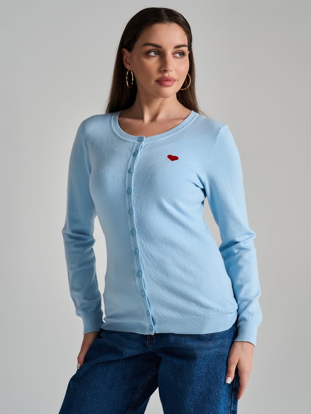 Кардиган на пуговицах с вышивкой