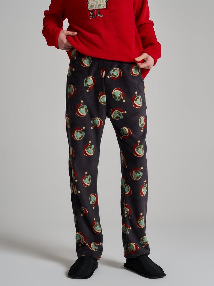 Новогодняя плюшевая пижама с вышивкой