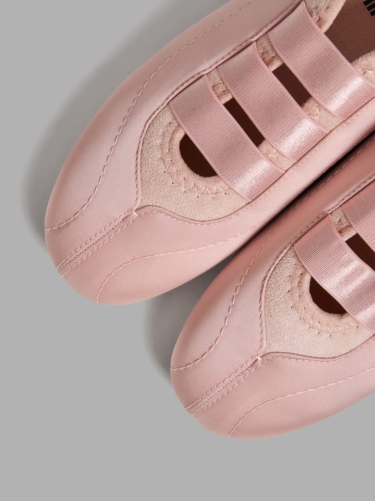 Сникеры повседневные