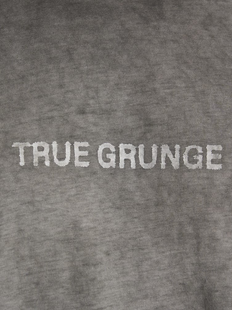 Футболка с вареным эффектом и принтом на спине