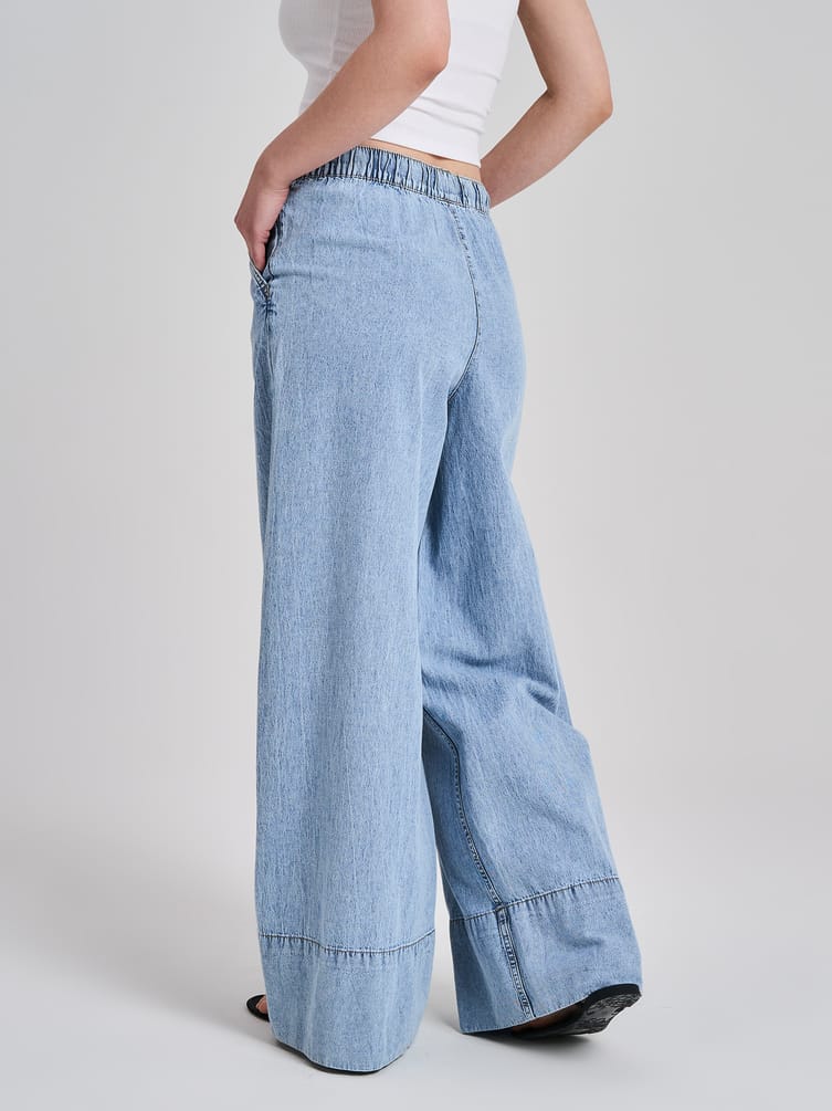 Джинсы широкие летние на резинке