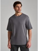 Футболка из хлопка свободного кроя