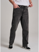 Джинсы багги с декоративным смещенным швом