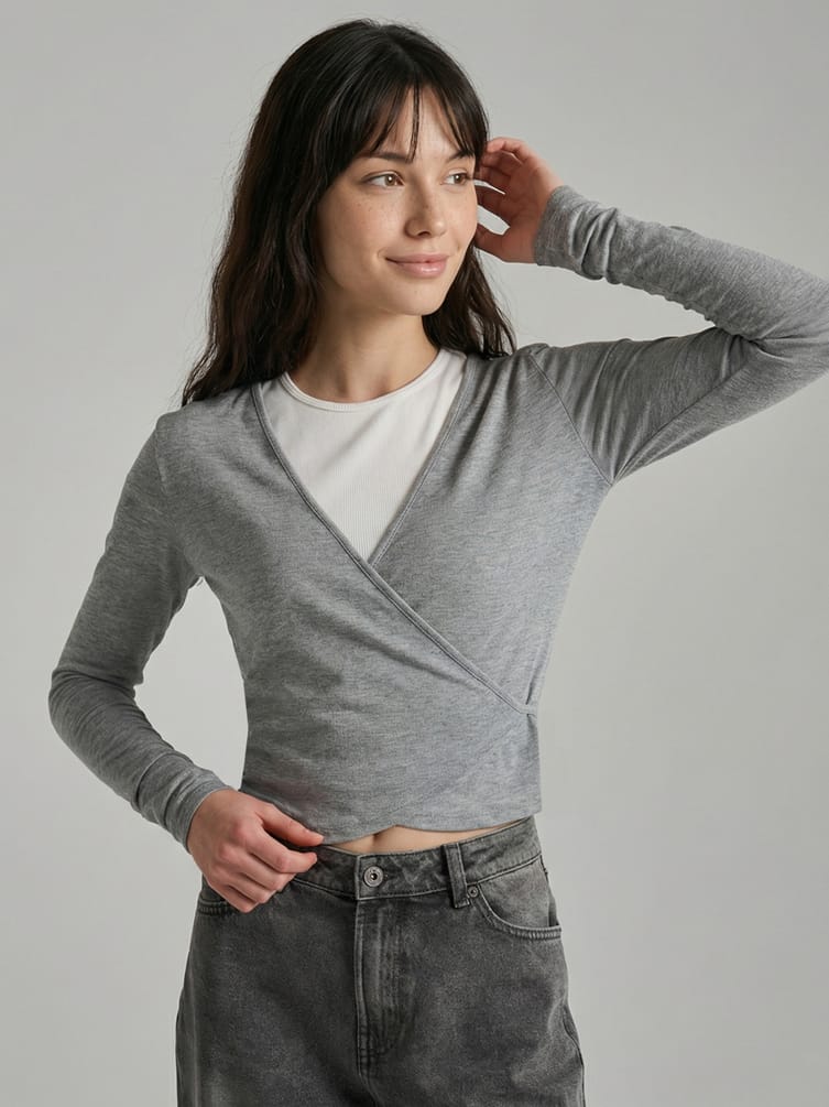 Лонгслив укороченный н азапах