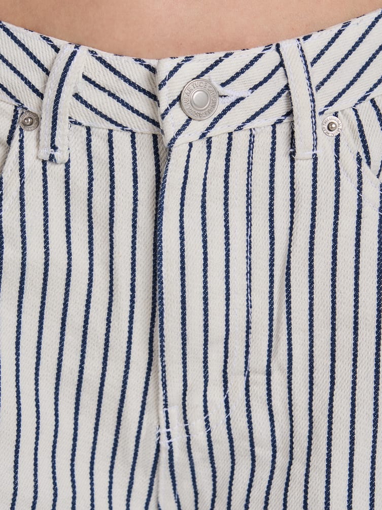 Джинсы широкие в полоску