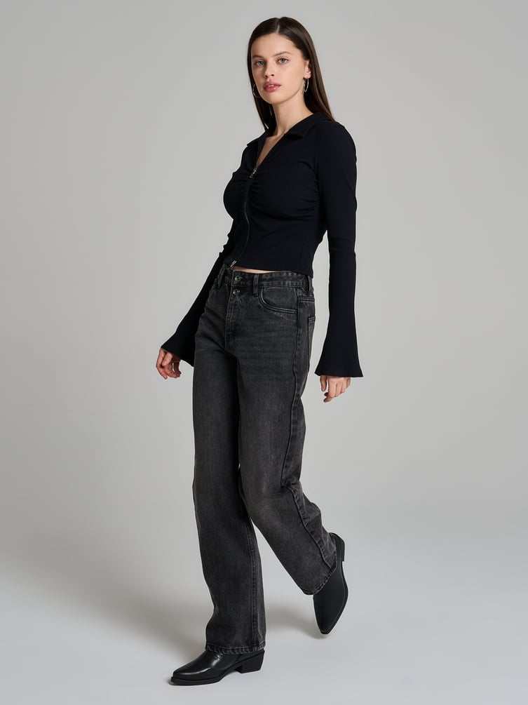 Блузка на молнии с рукавами клеш