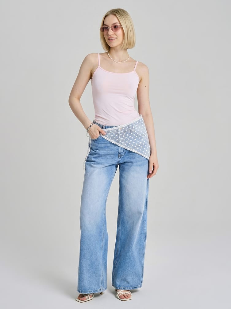 Топ на тонких бретелях