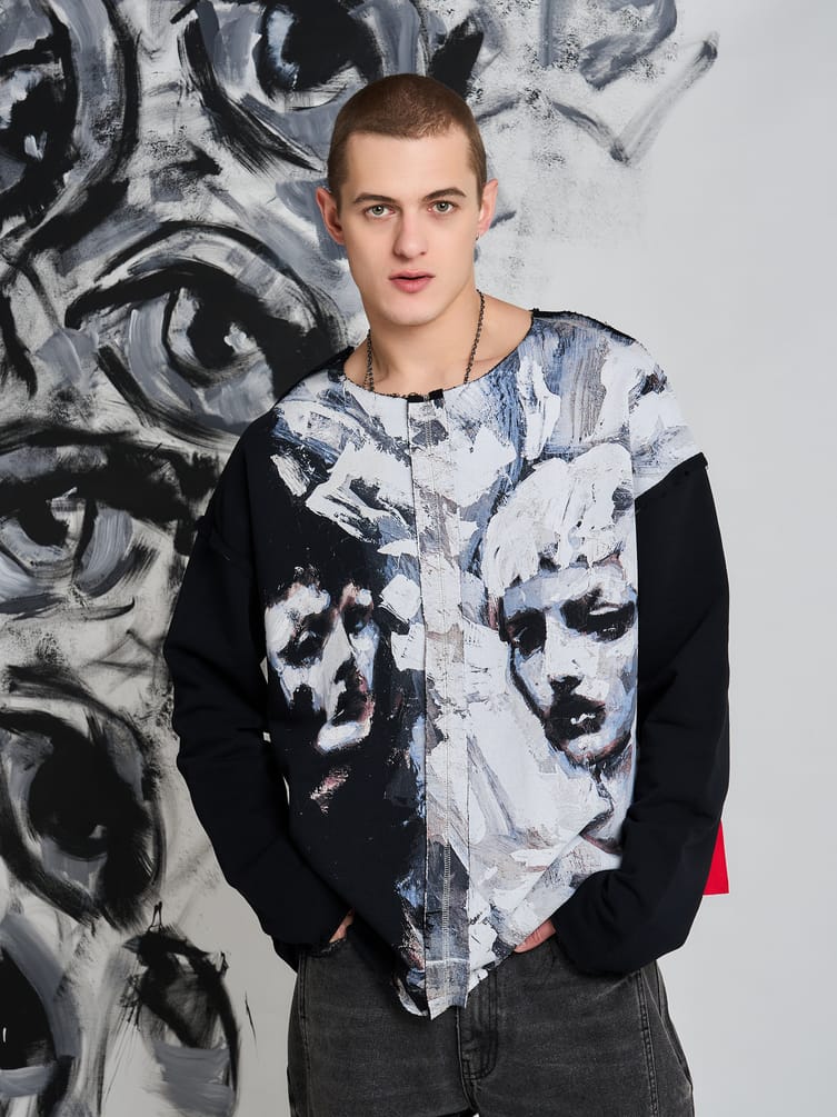 Свитшот оверсайз с принтом Макс Борисов